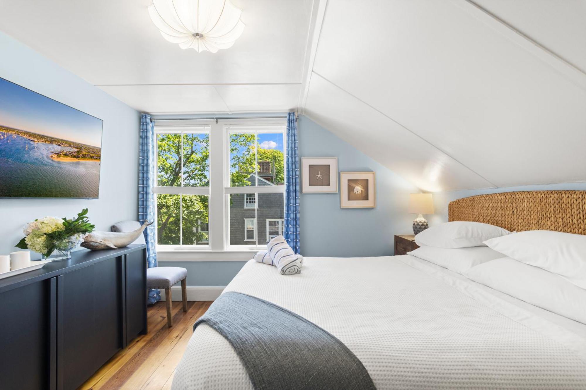 Carlisle House Inn ナンタケット エクステリア 写真